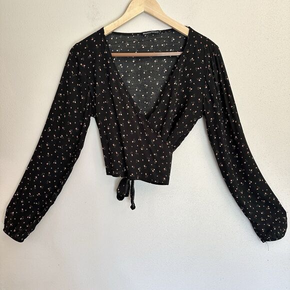 Brandy Melville Tops - Brandy Melville Ballet Coquette Rosebud Coco Wrap Top Made in Italy Sz 2